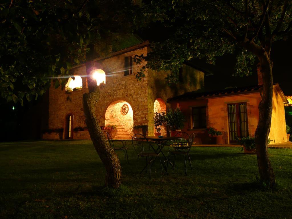 Il Baraccotto Panzió Lucignano Kültér fotó