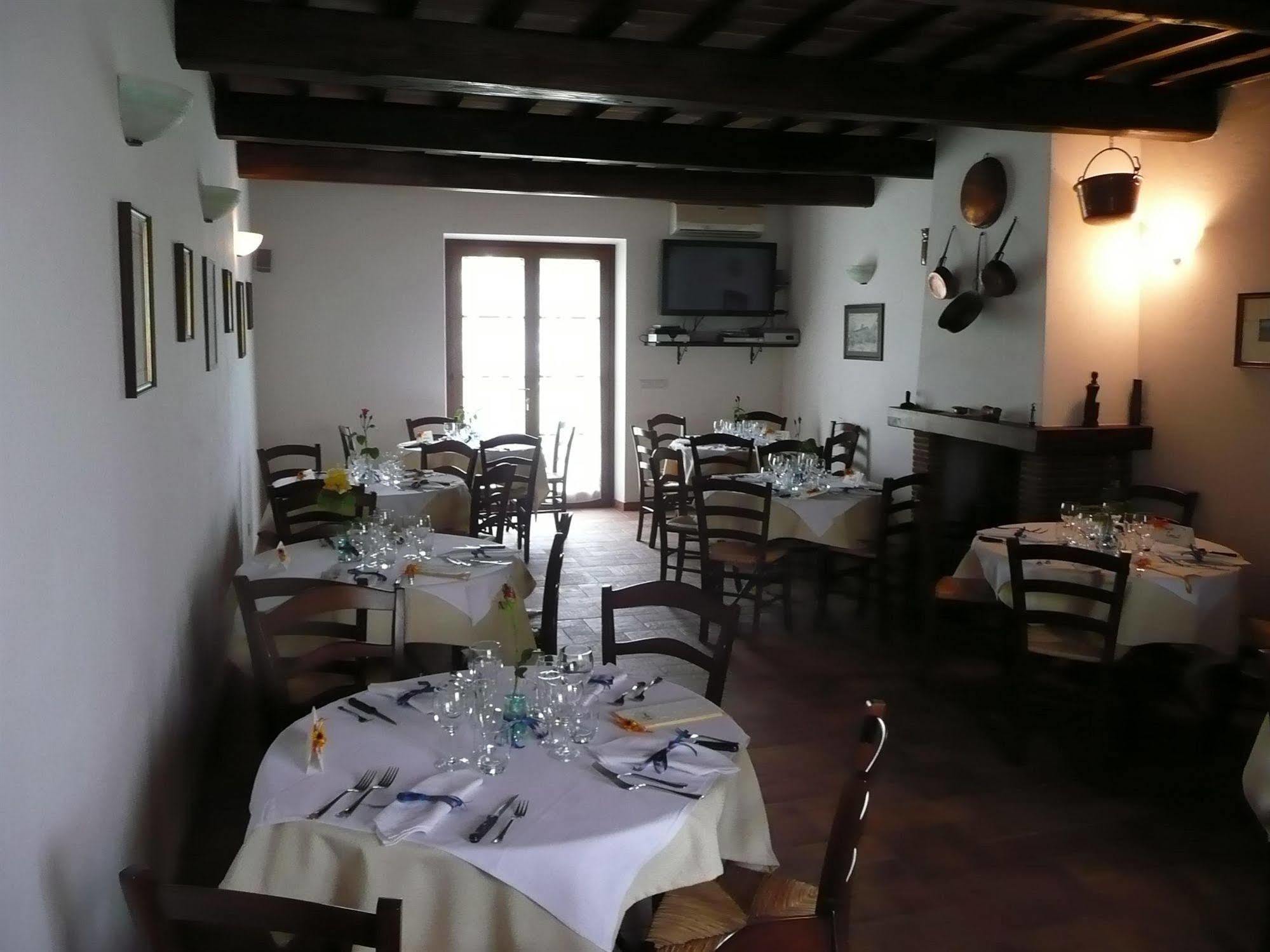 Il Baraccotto Panzió Lucignano Kültér fotó